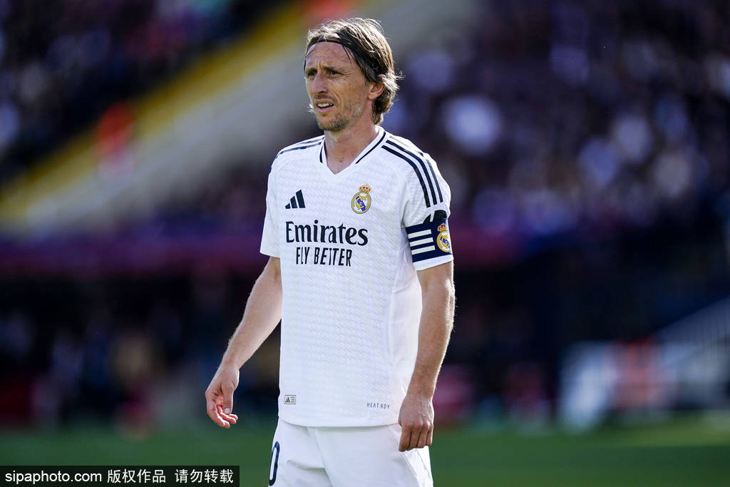 泪别伯纳乌！安切洛蒂动情谢幕，皇马“玄学”时代就此终结？